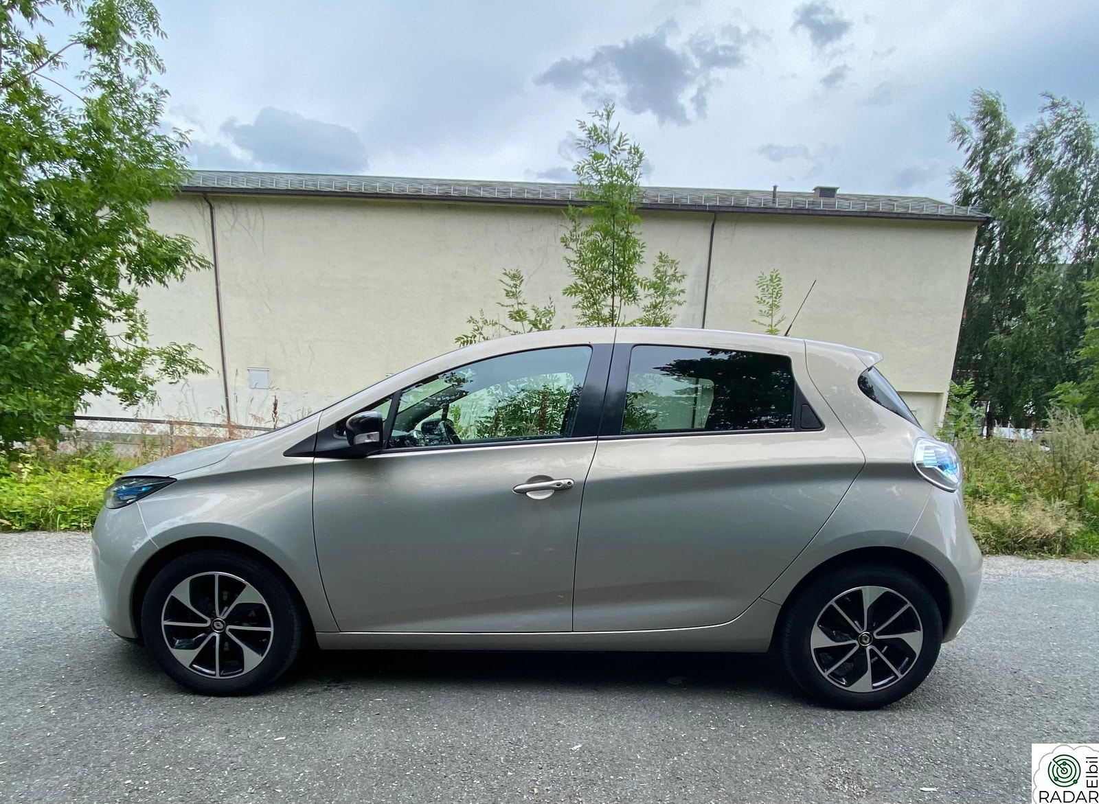 RENAULT ZOE
