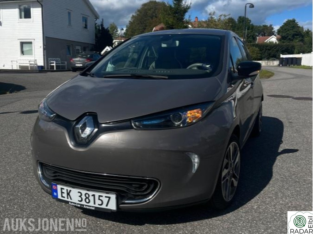 RENAULT ZOE navigasjon BOSE s+v dekk eu ok til 10.2027