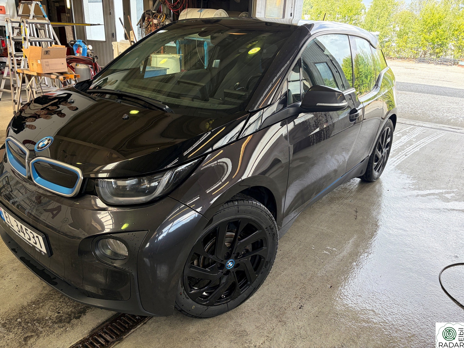 BMW i3 Mye påkostet BMW i3 med ny EU godkjenning