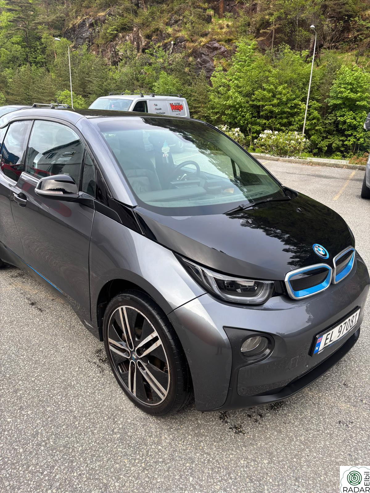 BMW I i3