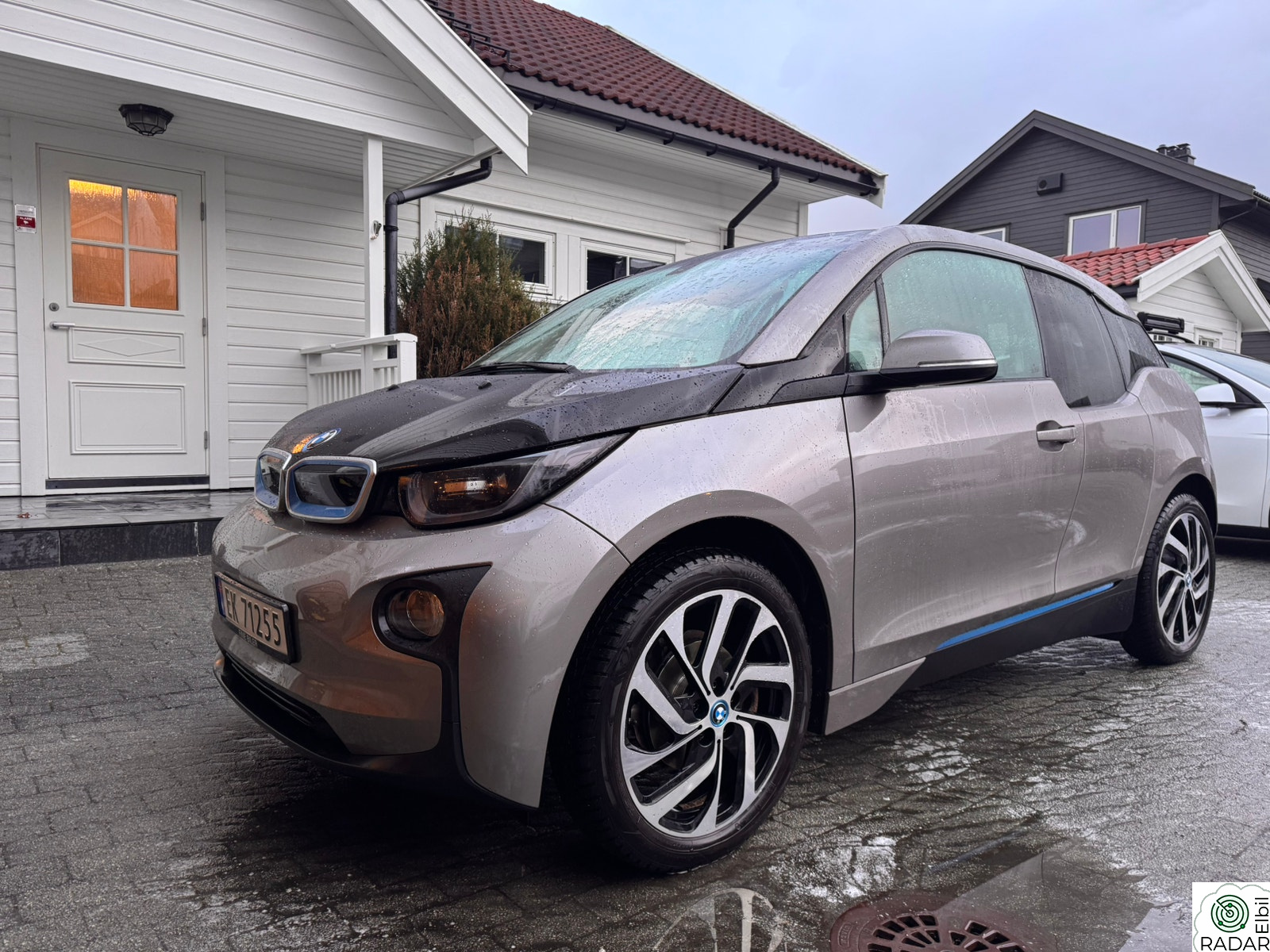 BMW I i3