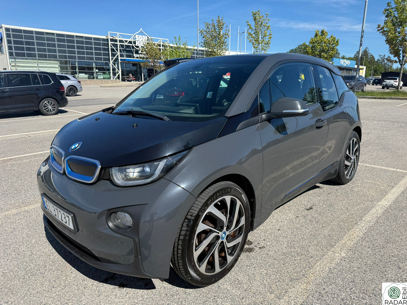 BMW i3