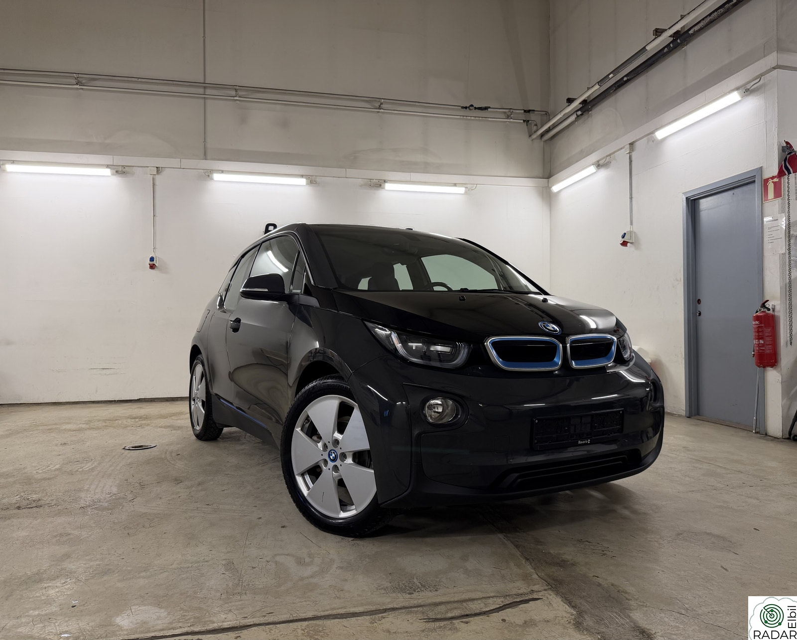 BMW i3 Lang EU // Service // 60Ah