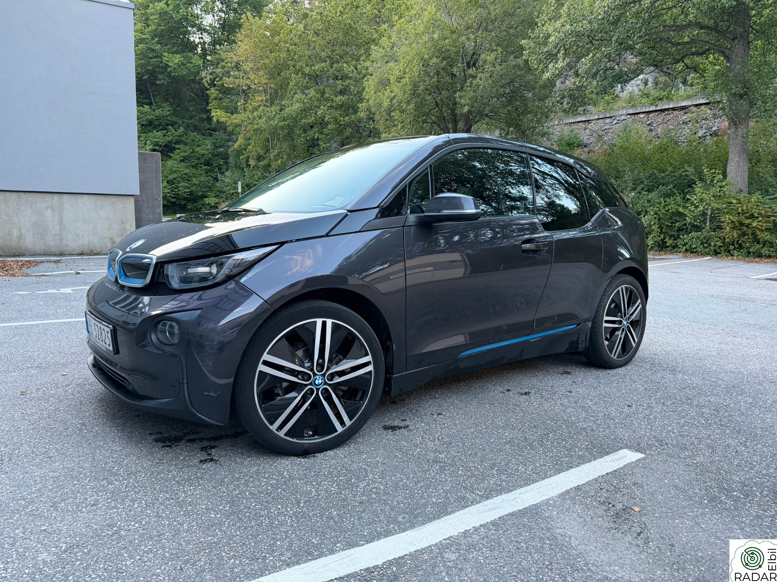 BMW i3 Fully Charged