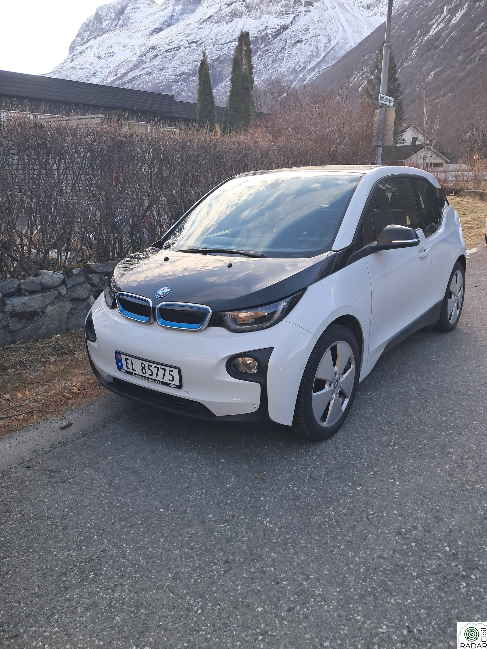 BMW I i3