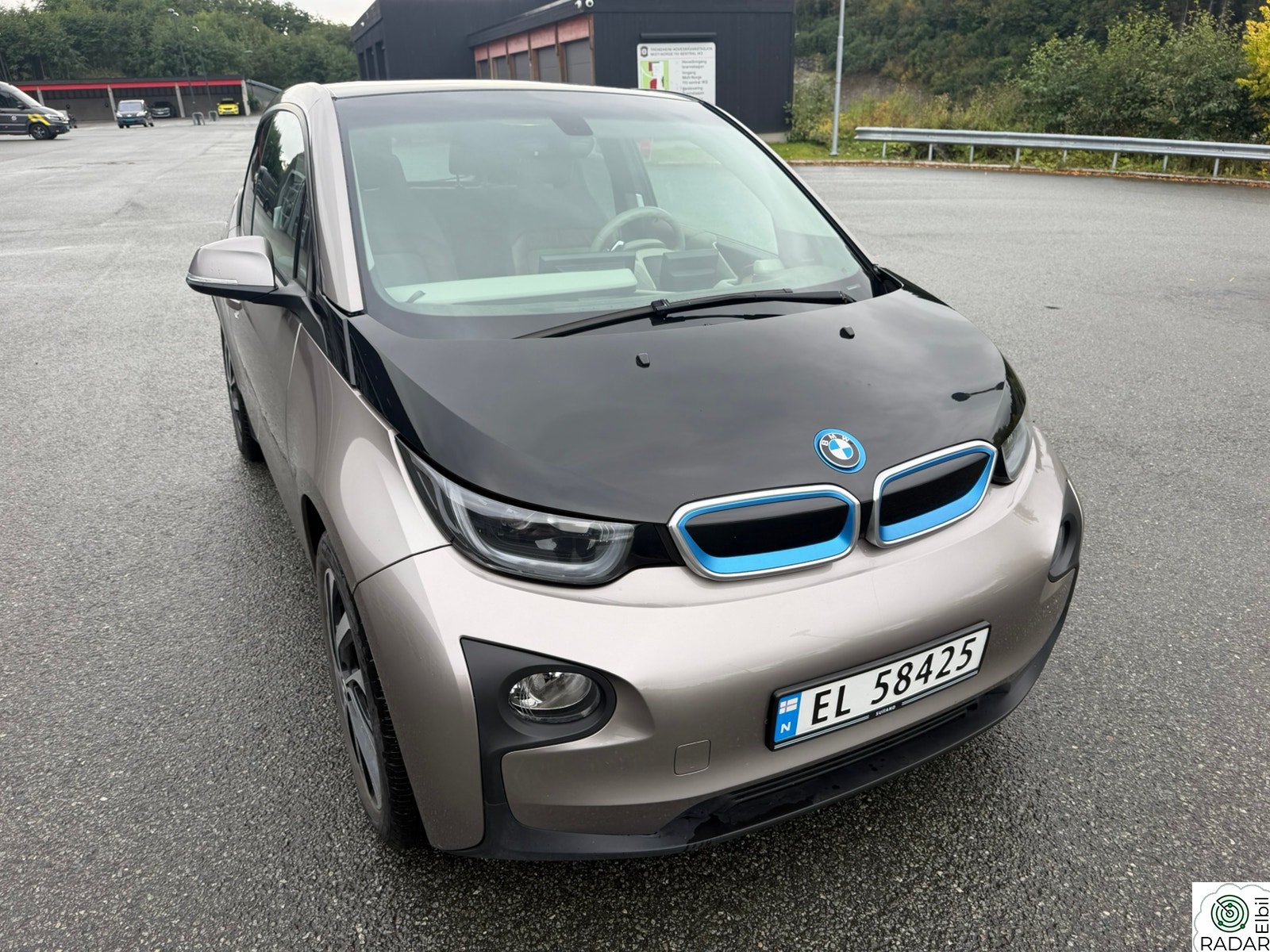 BMW i3