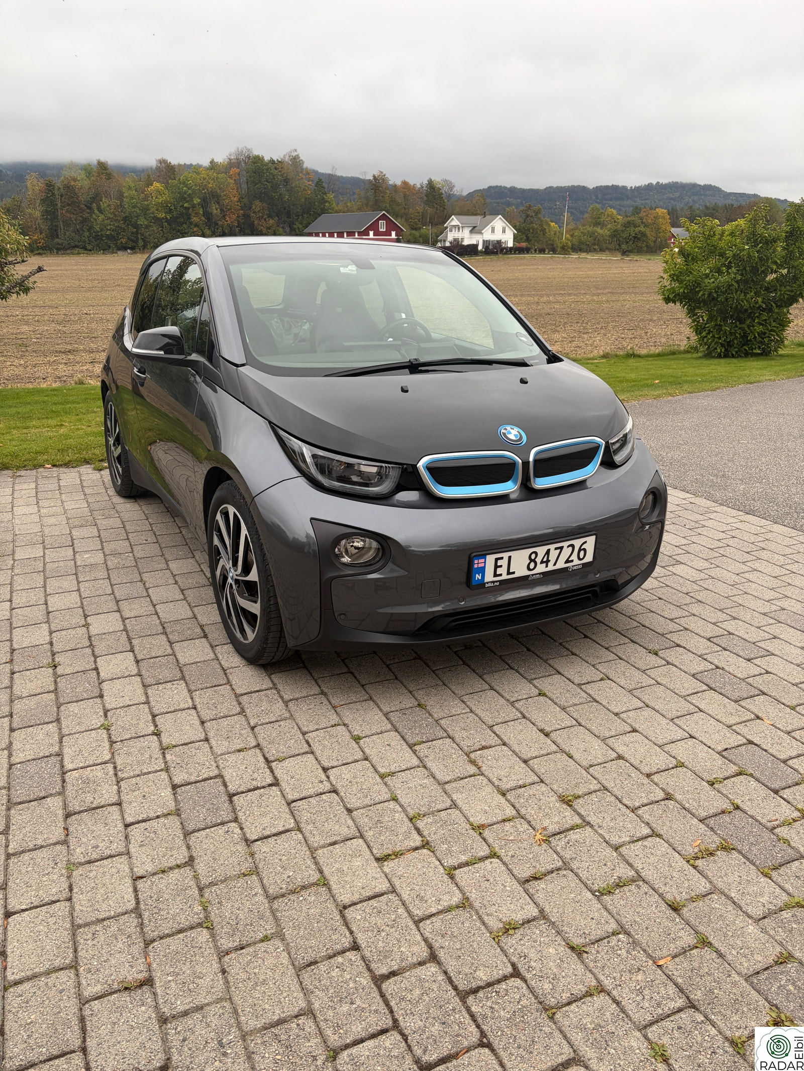 BMW I i3