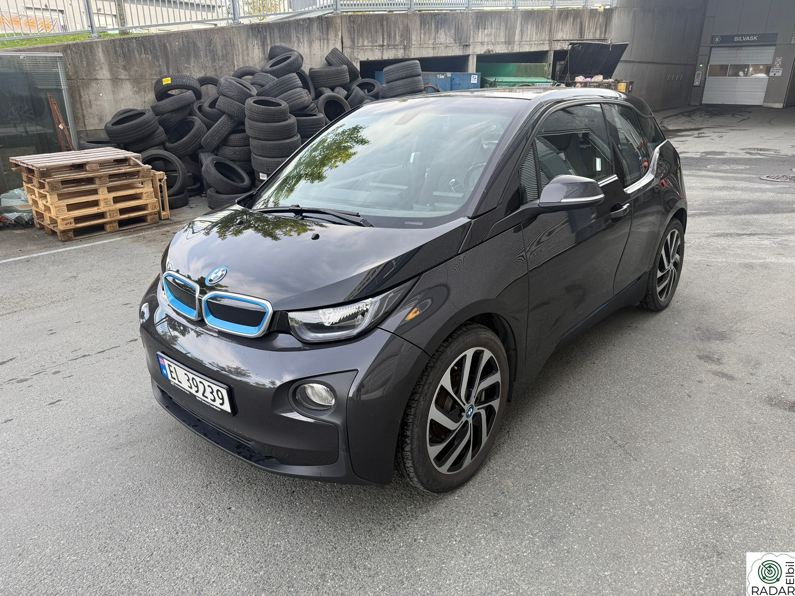 BMW i3