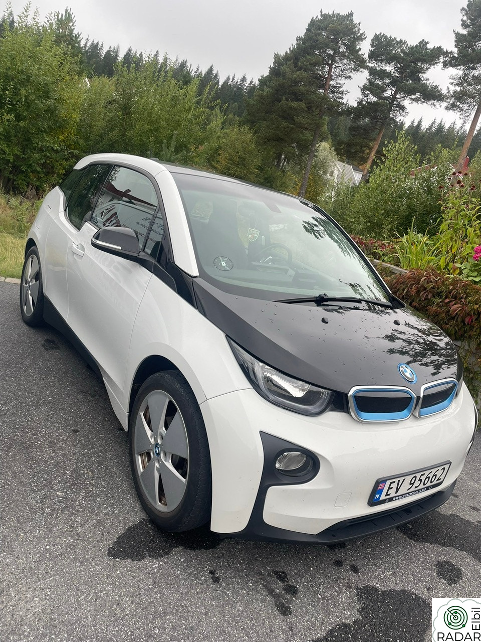 BMW I i3