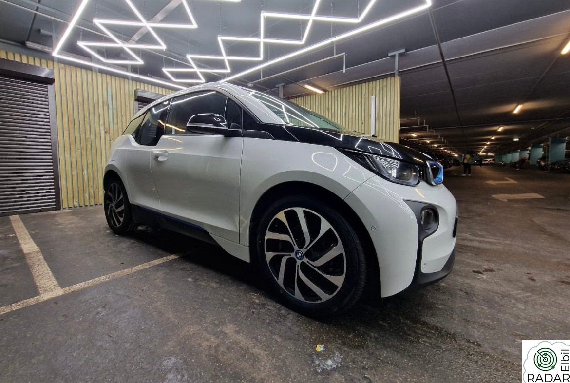 BMW i3