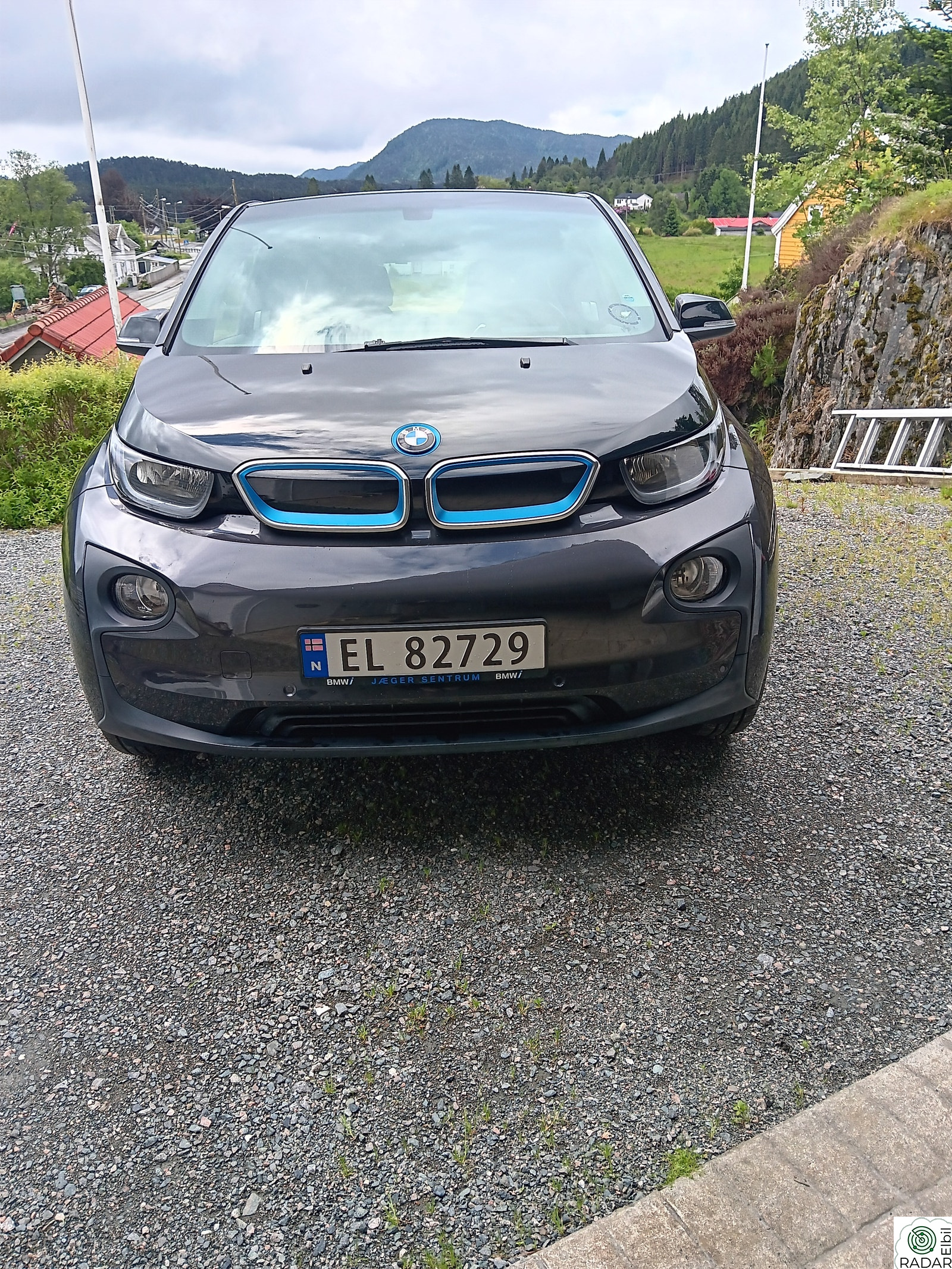BMW i3