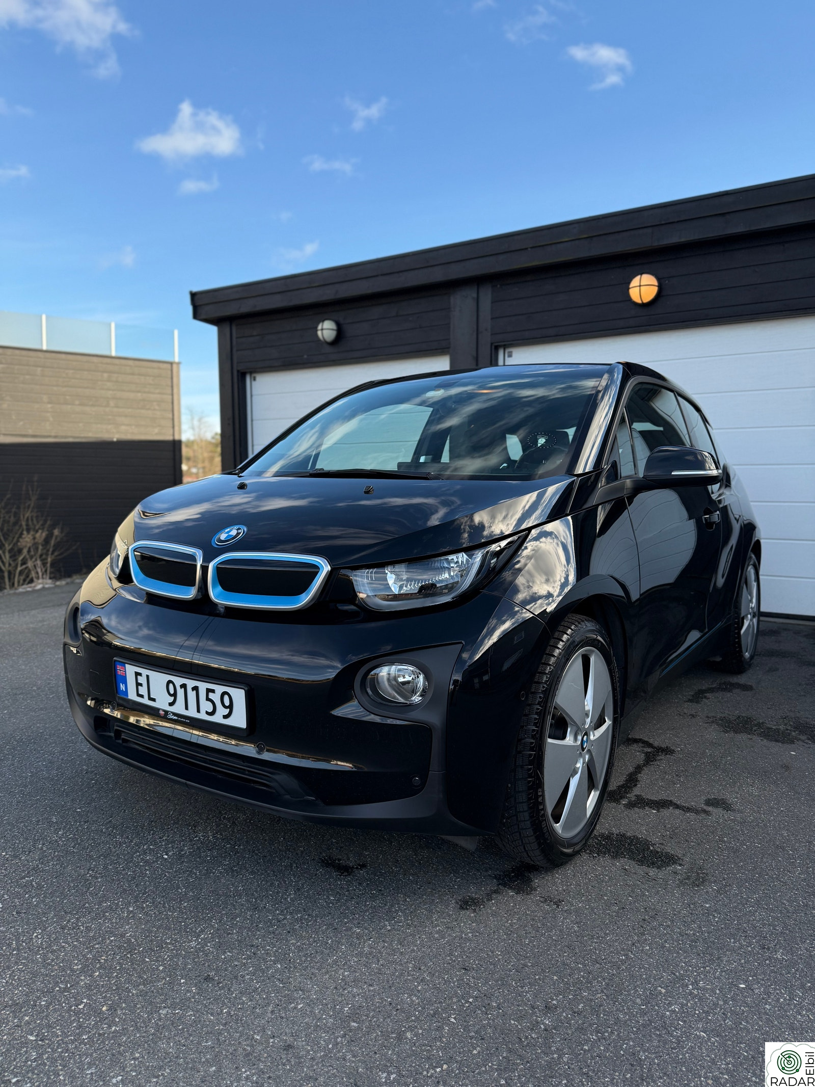 BMW I i3 BMW I3 - NY SERVICE - VELHOLDT - NYE DEKK - NAVI ++