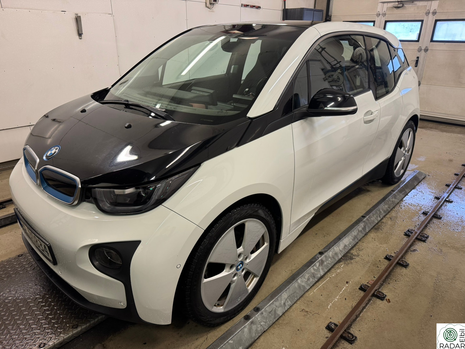 BMW I i3