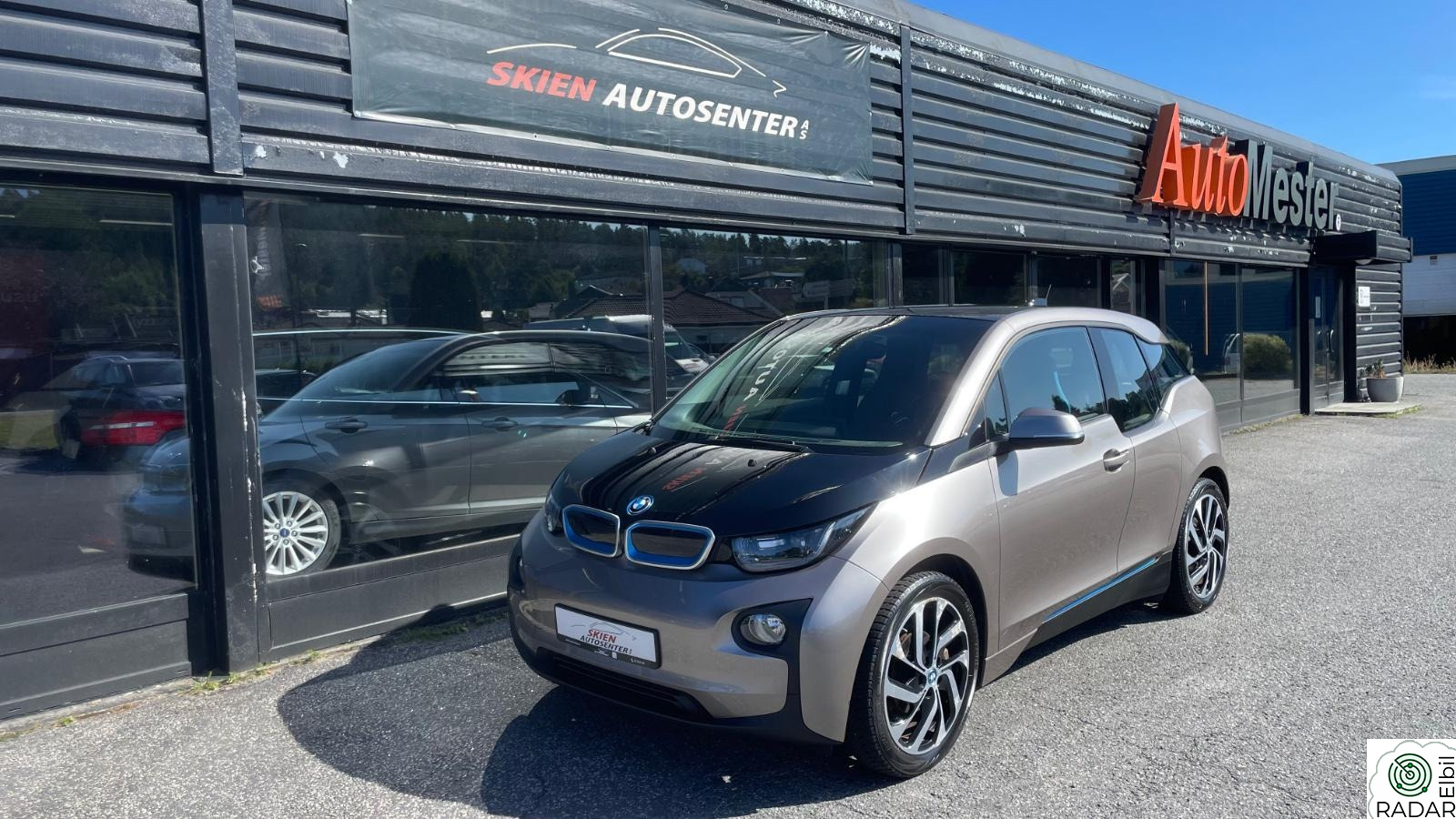 BMW i3 i3 60Ah, Cruise,BT,USB,Navi,LED,Isofix,DAB+ LAV KM!!!