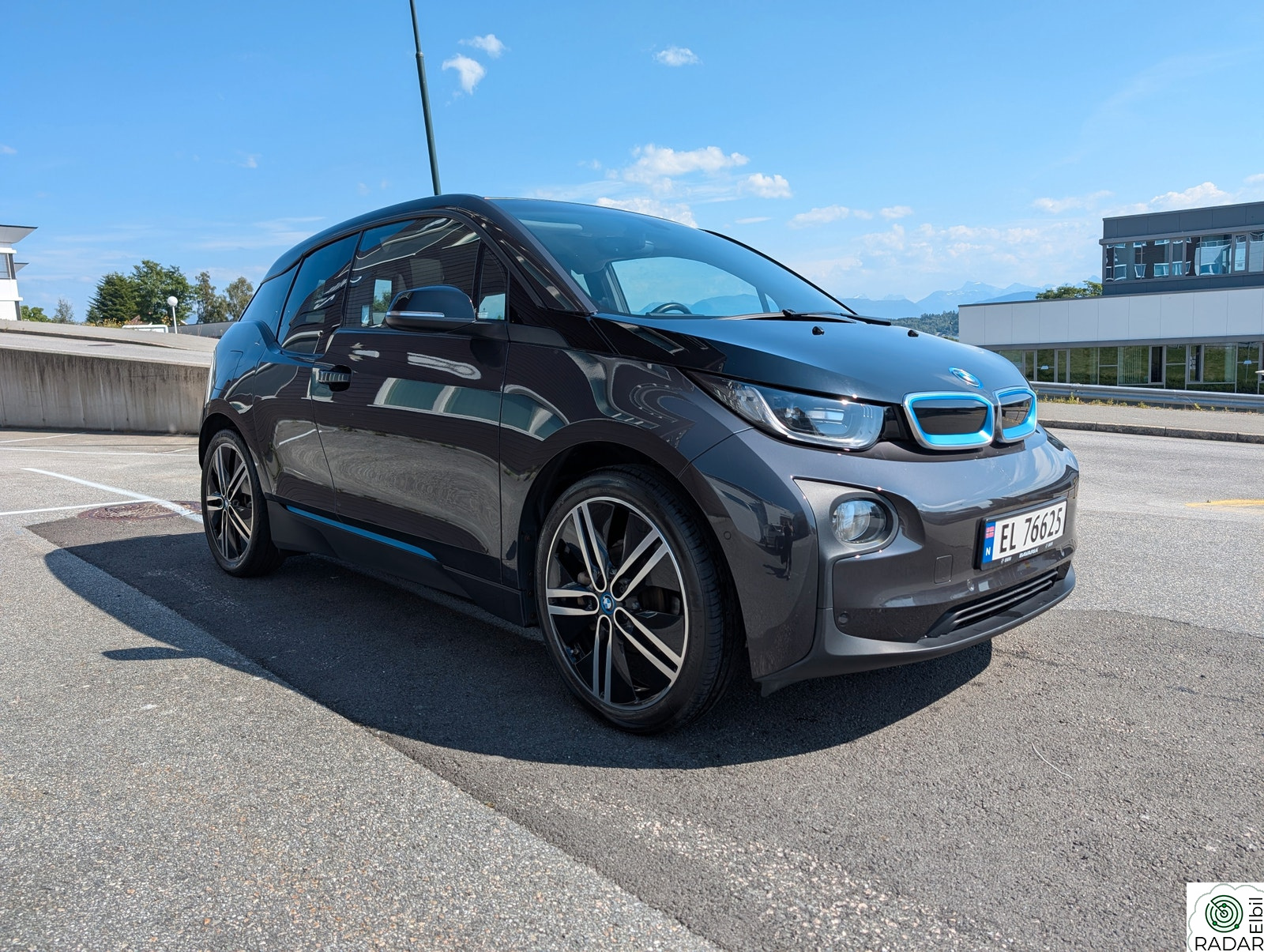 BMW i3