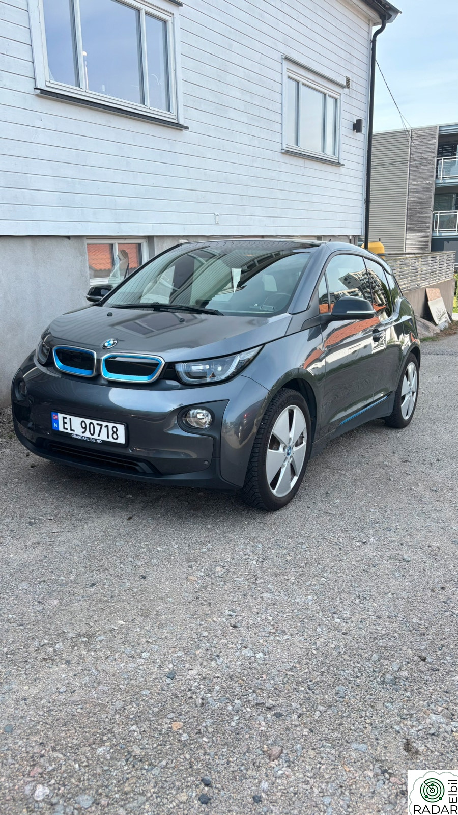 BMW I i3