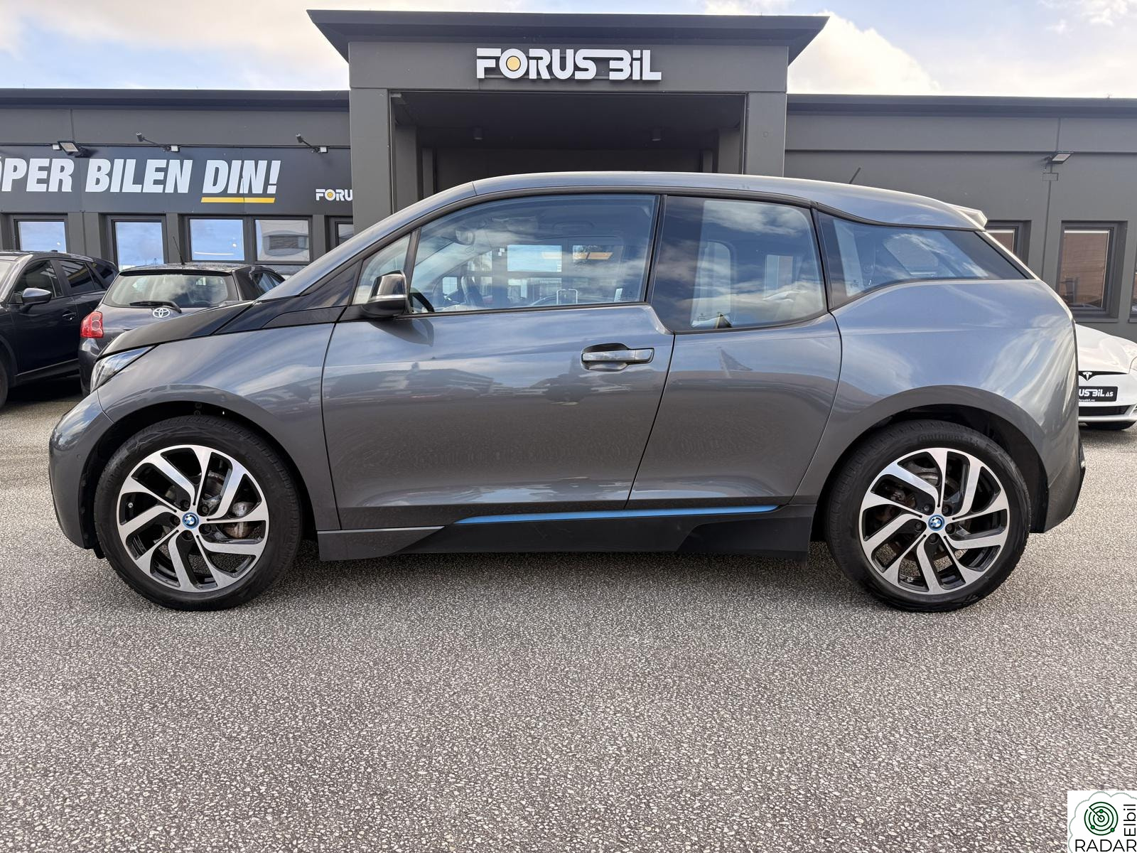 BMW I i3 60aH/Hurtiglading /Kamera /S/V Hjul/ EU ok 09.2028