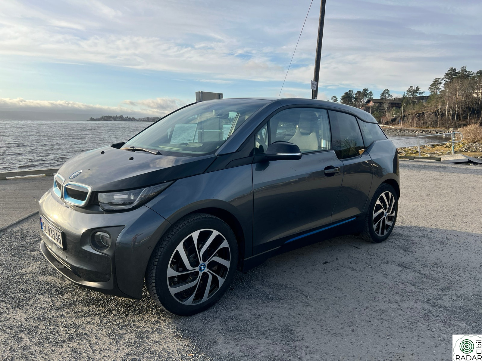BMW I i3