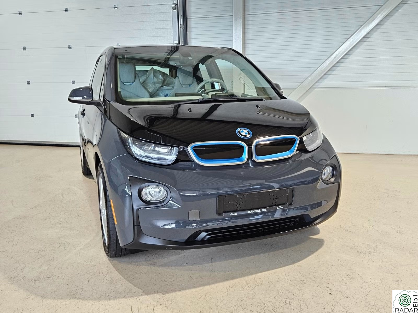 BMW I i3