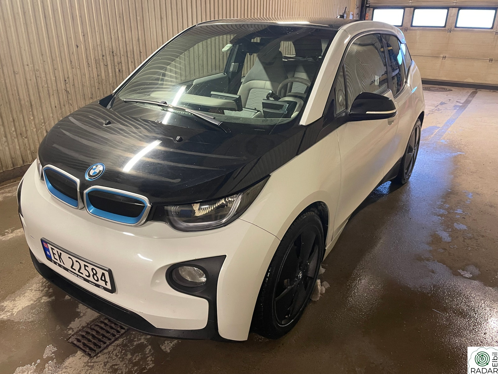 BMW I i3
