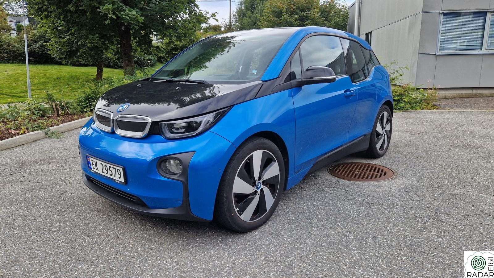BMW I i3