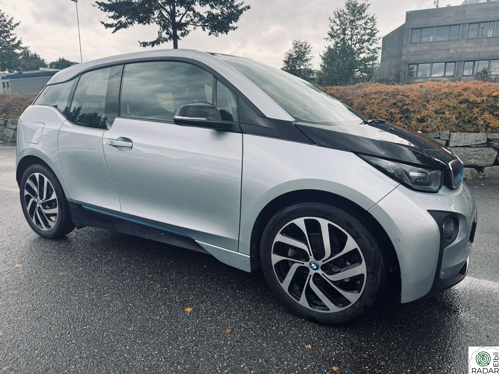 BMW I i3 94Ah/312km/Navi/DAB+/R.Kam/Park.Sensor/EU-09.2027/S+V++