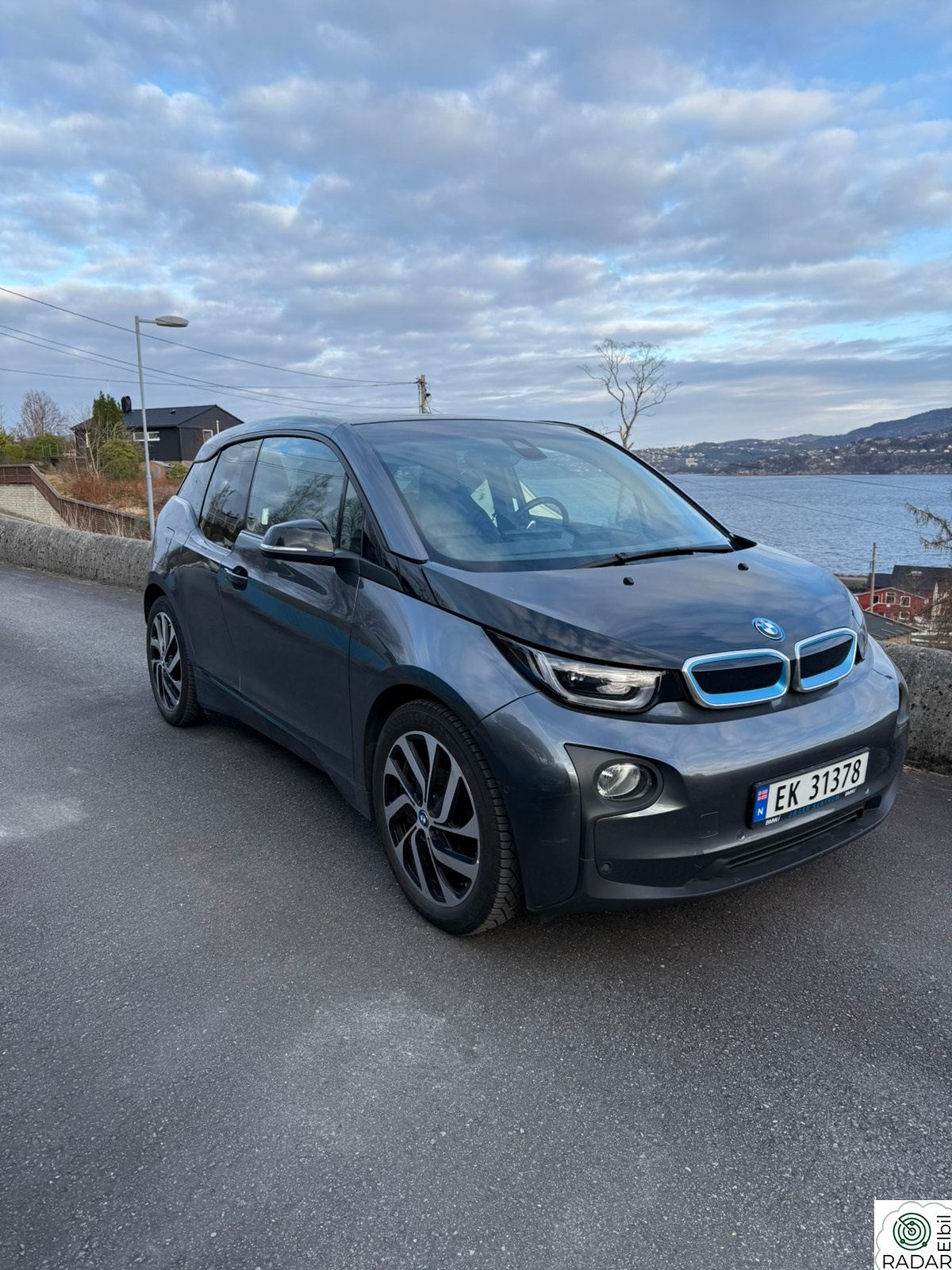 BMW I i3