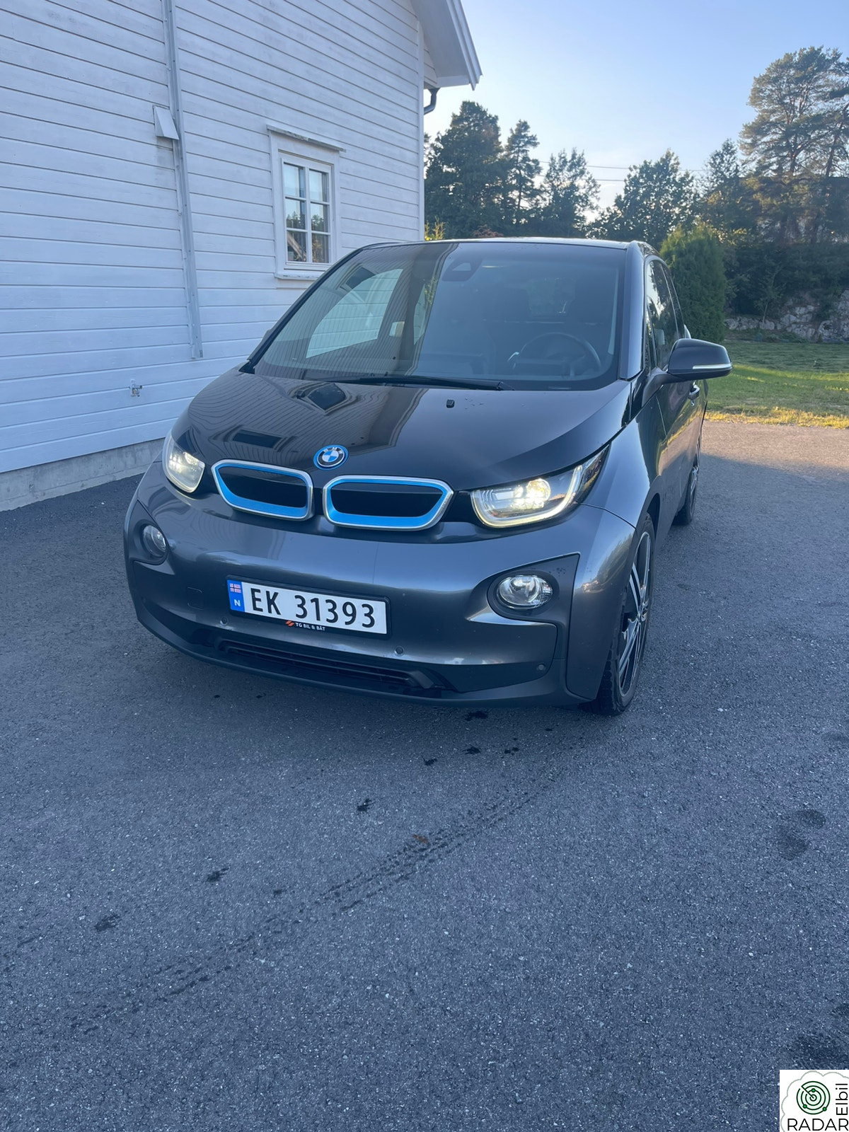 BMW I i3