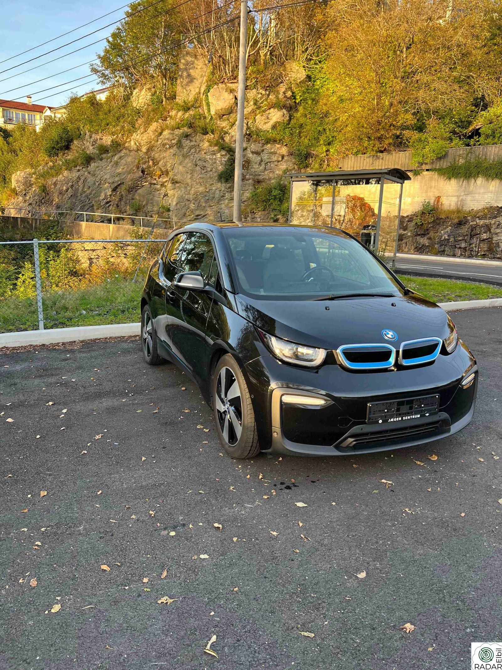 BMW I i3 94Ah/CHARGED/DAB/NAVI/R.KAM/VARMEPUMPE/PARK. VARMER+++