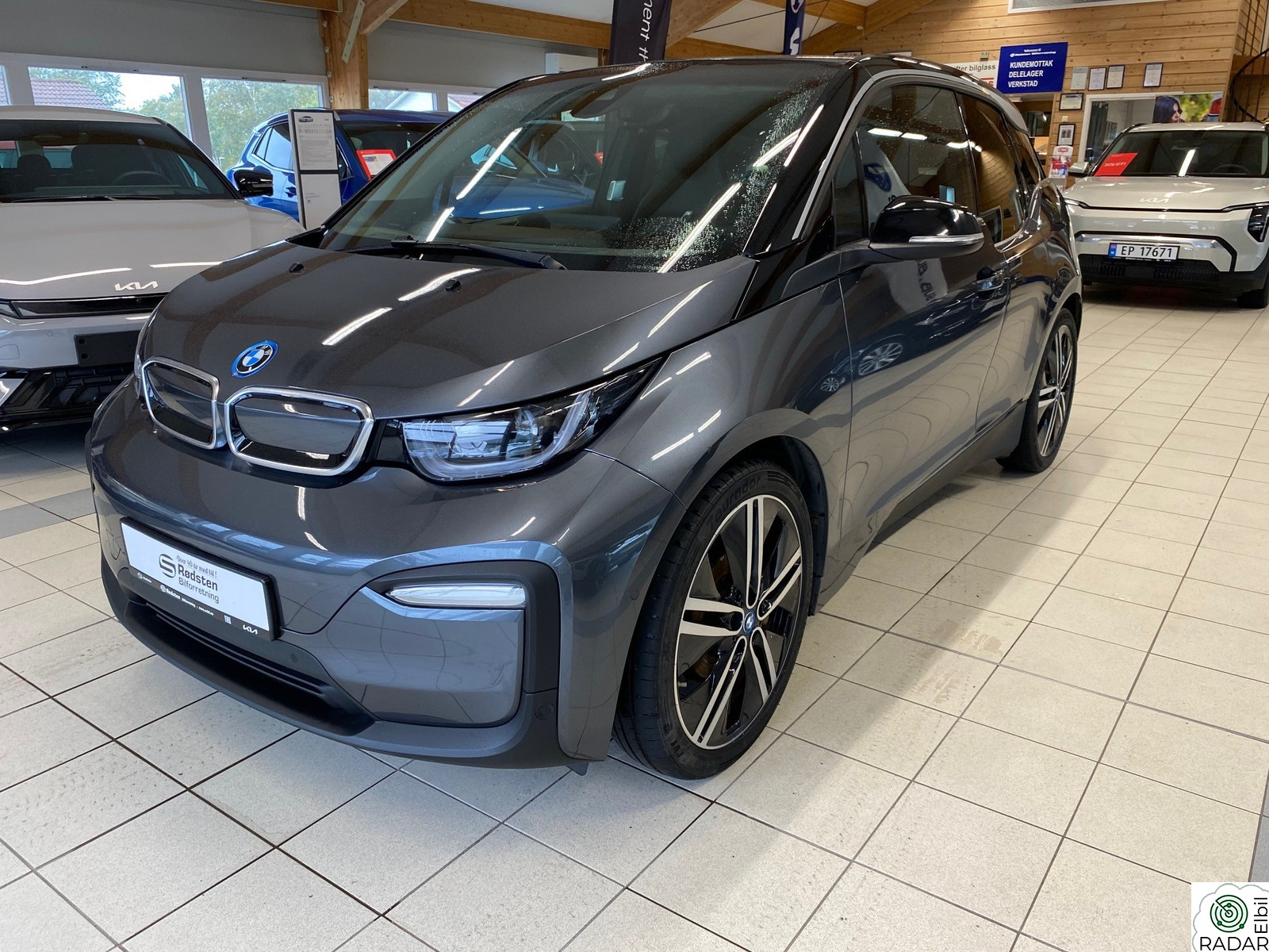 BMW I i3 SKINN.NAVI.DAB.RKAMERA.P-SENSOR.SOLTAK.++