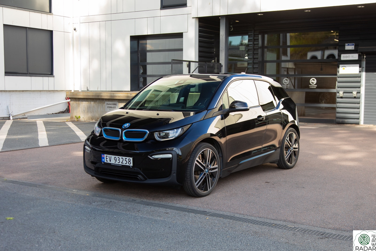 BMW I i3 BMW i3 120Ah – Fully Charged |Topputstyrt 