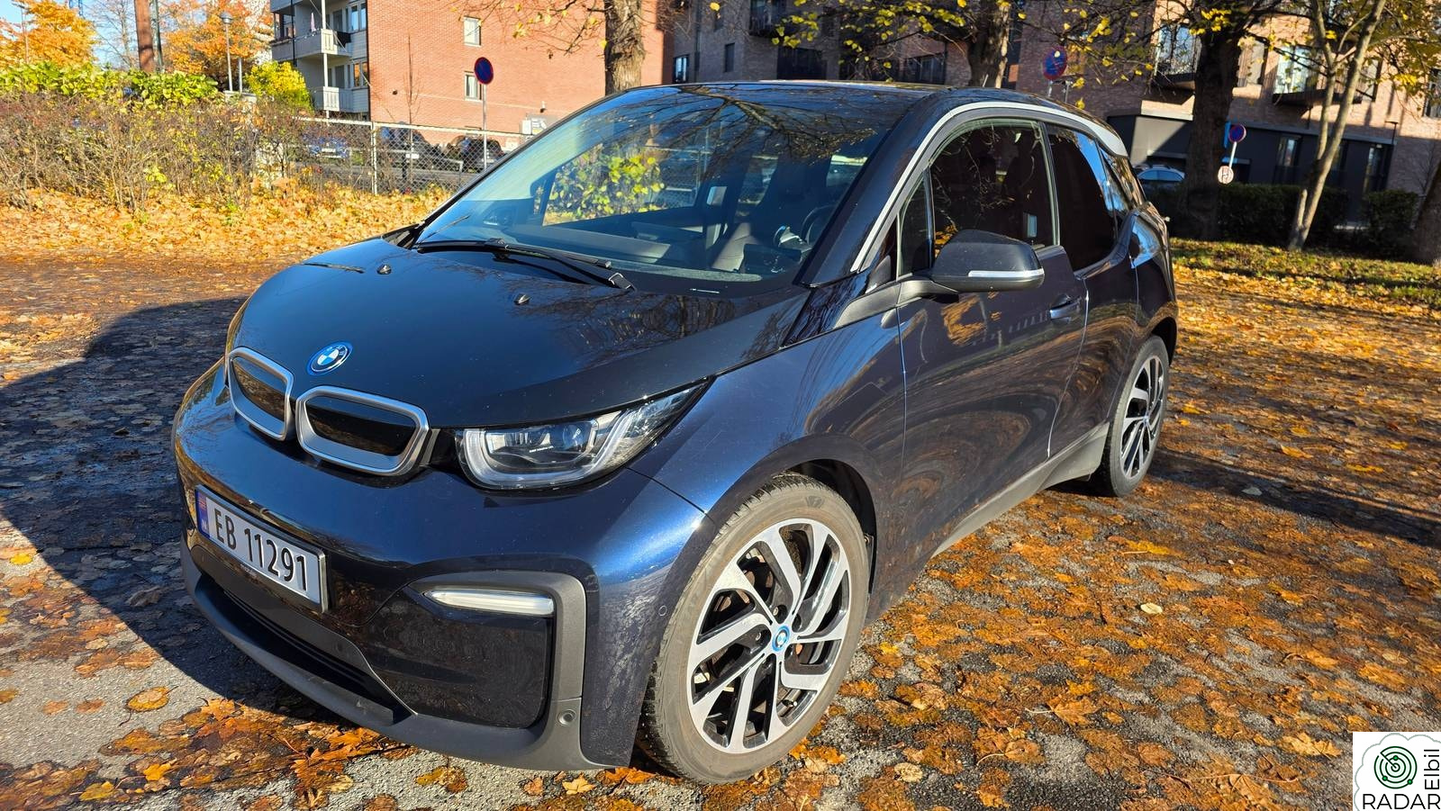 BMW I i3 BMW i3 120 Ah Fully charged Pano/H&K/ACC/Kamera/Navi/Vp