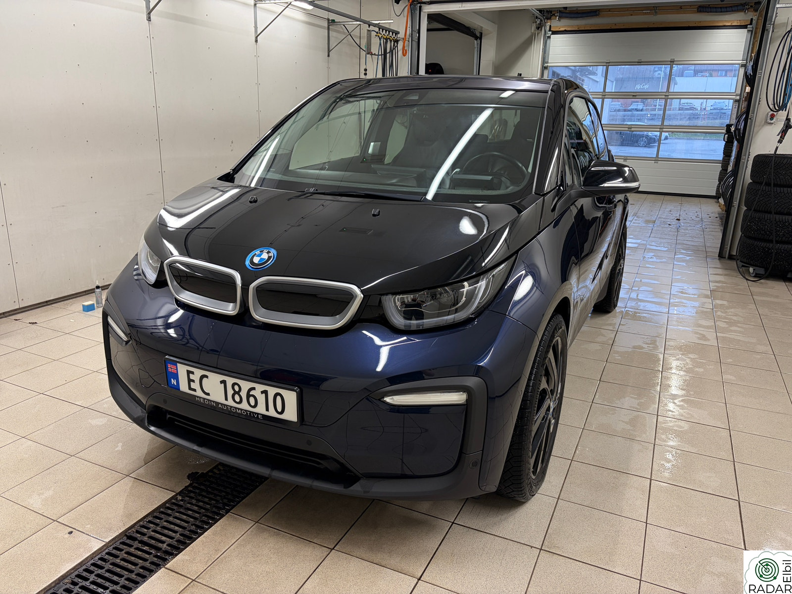 BMW I i3 Fully charged, harman/kardon, soltak, skinnseter