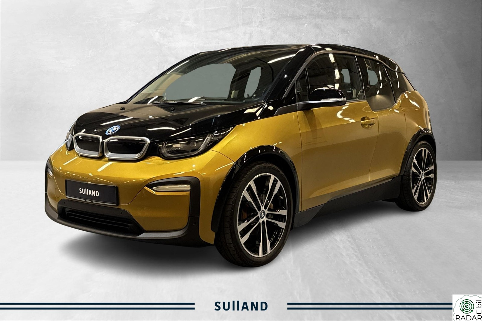 BMW I i3 120Ah, Charged Plus/Navi/Harman Kardon/R-kam/Adaptiv C