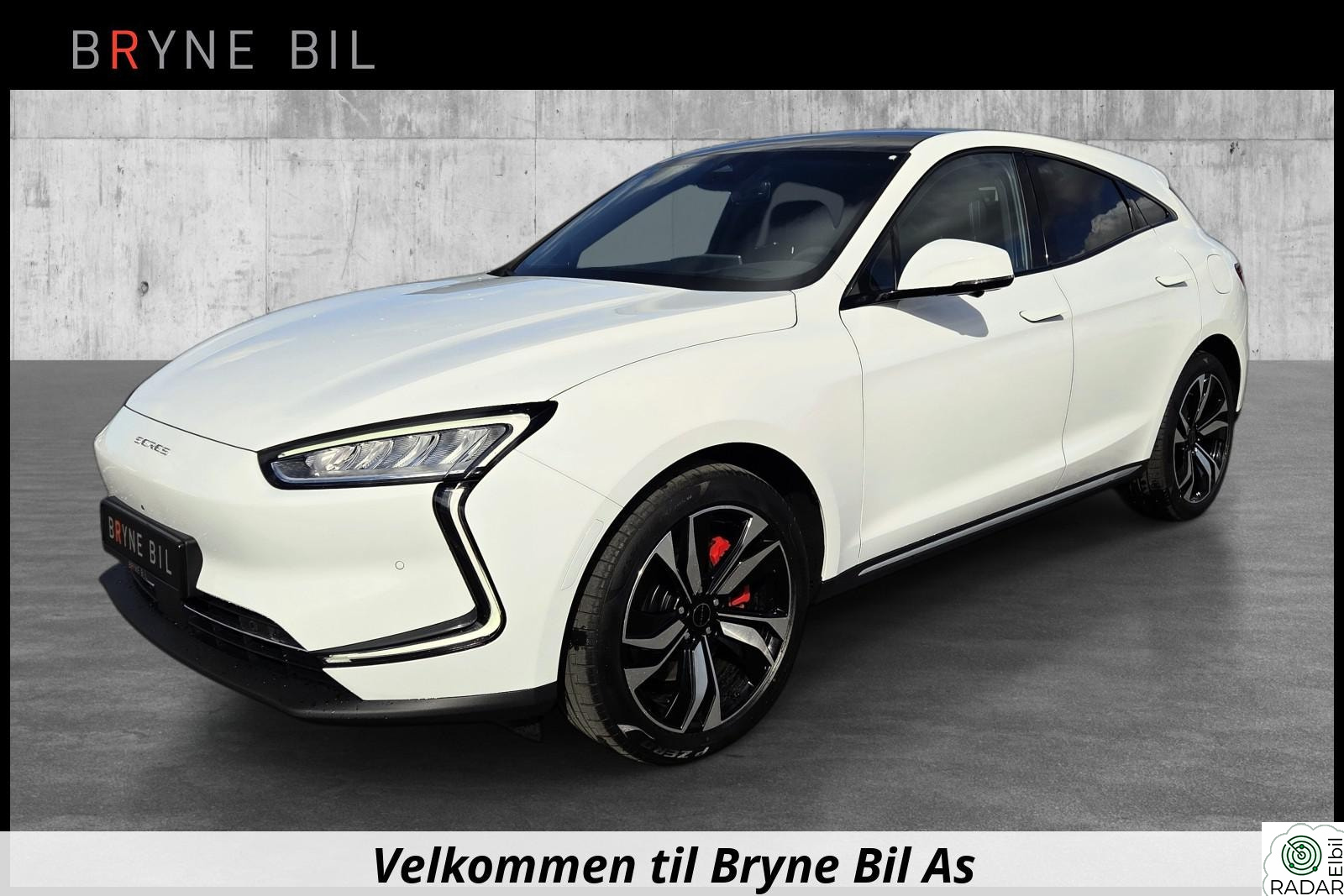 SERES 5 SF 2026 / AWD / 440 km  / 20 Vinterhjul / Panorama