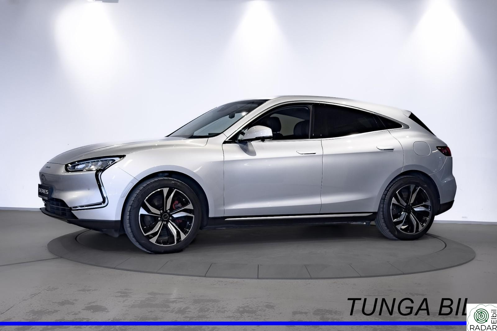 SERES 5 Premium 585hk AWD | kr 3.690 pr mnd!