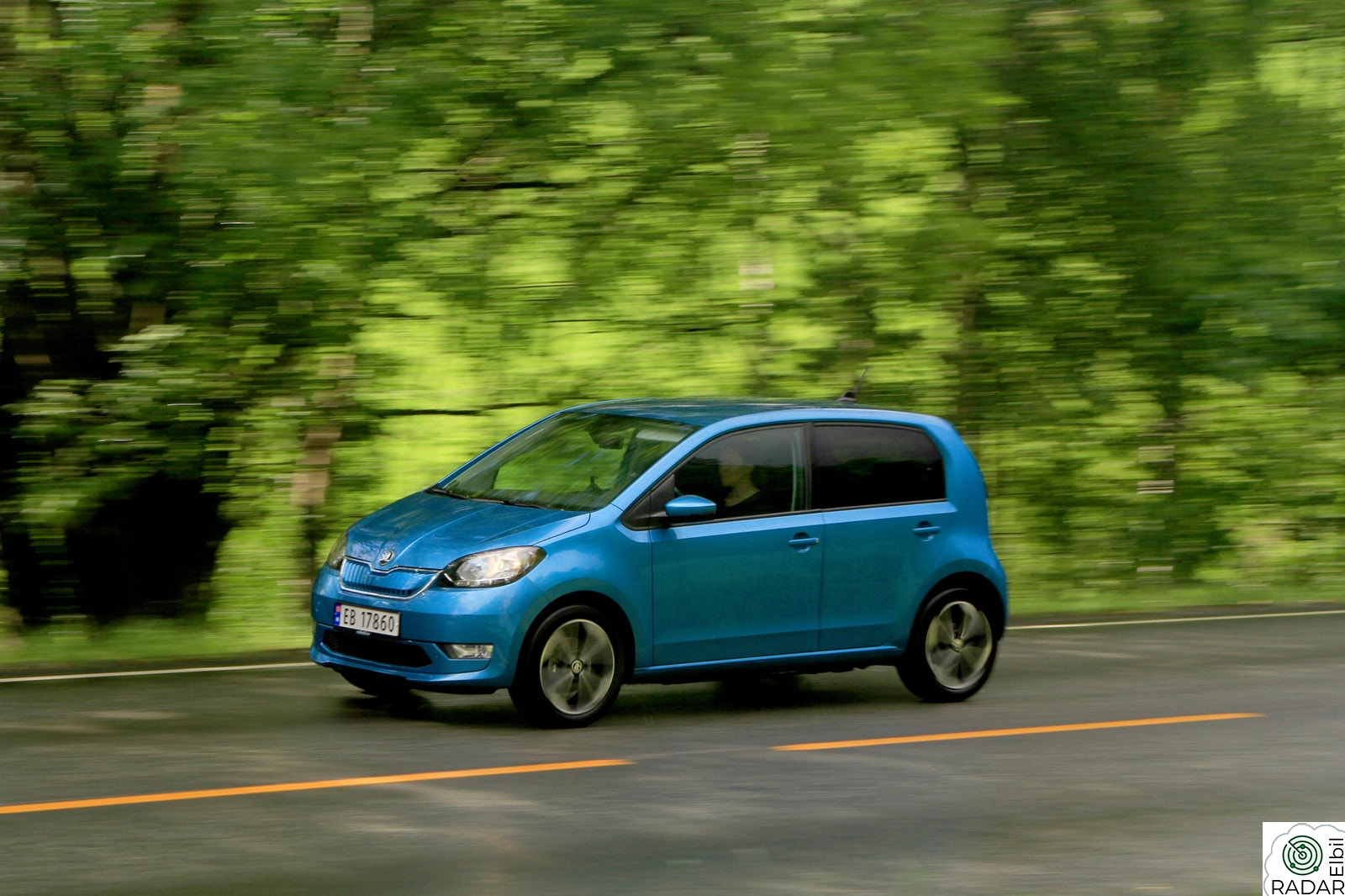 SKODA CITIGO 82hk Style | Park-sensorer | Cruise | Lane Assist |