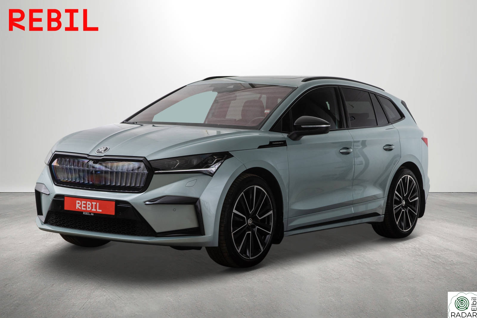 SKODA ENYAQ 80X 470km(WLTP)/80X/Krok/Founders edition/360/Pano/HUD