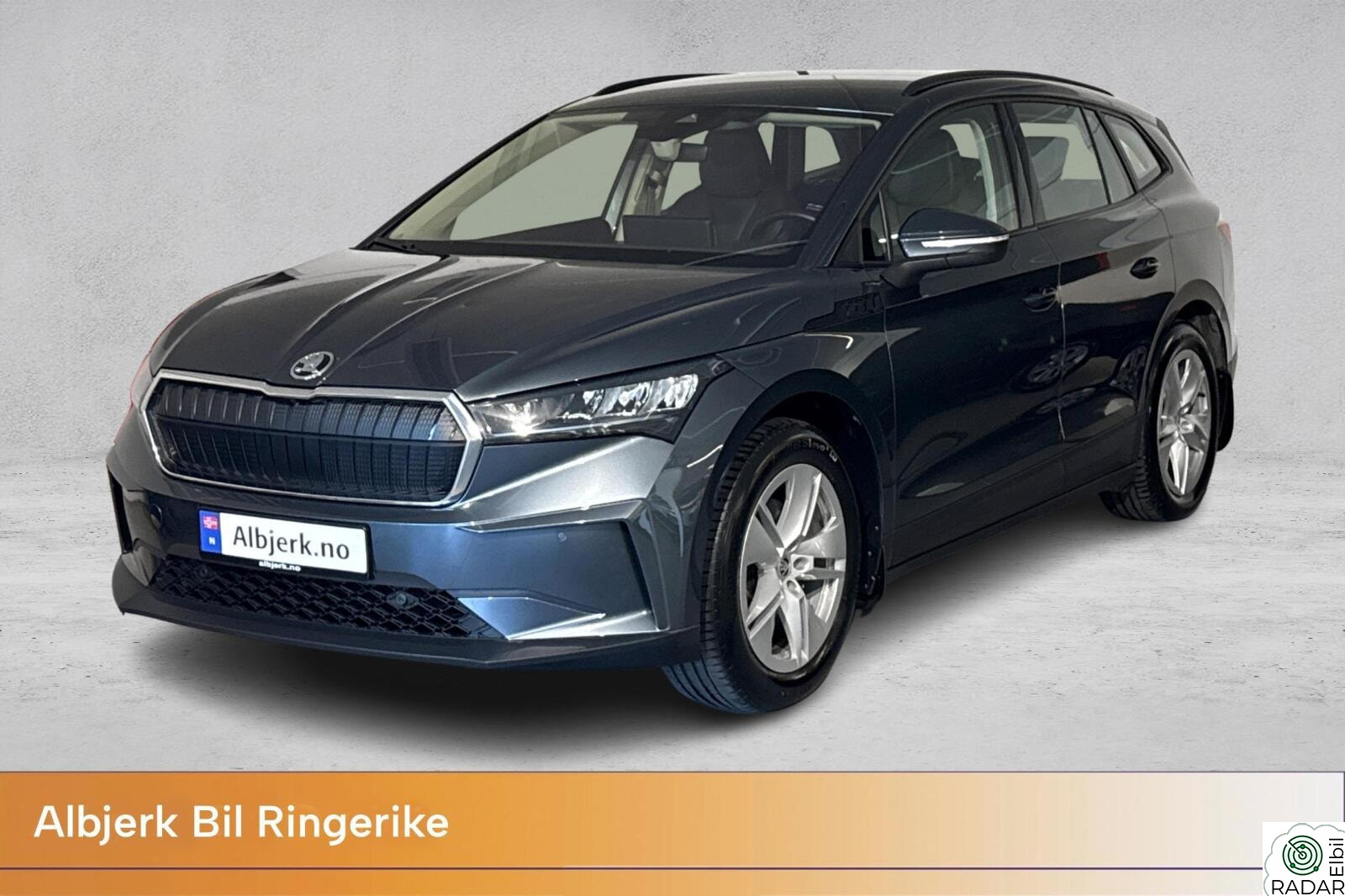 SKODA ENYAQ 60 iv 60/ Krok/ Skinn/ El.Sete/ Kamera/ ++