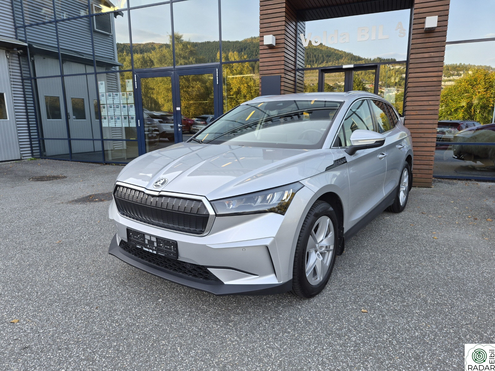 SKODA ENYAQ 60 IV60 Adap.Cruise,El.sete,Navi,R.kamera,PDC,19",LED,Krok