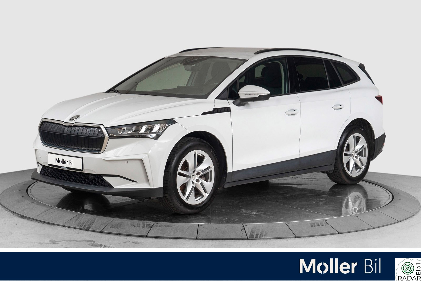 SKODA ENYAQ 60 iV 60 - 360Kam, KESSY, Navi, Krok