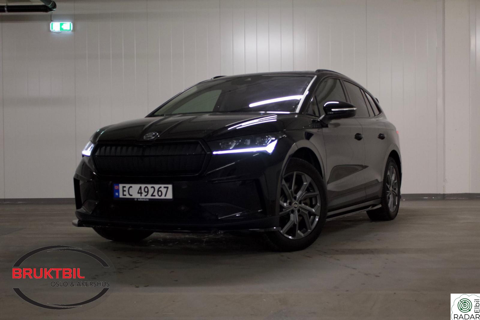 SKODA ENYAQ 80 ENYAQ IV 80/ LEKKERT INTERIØR/ S+V Hjul/Pano/HENGERFEST