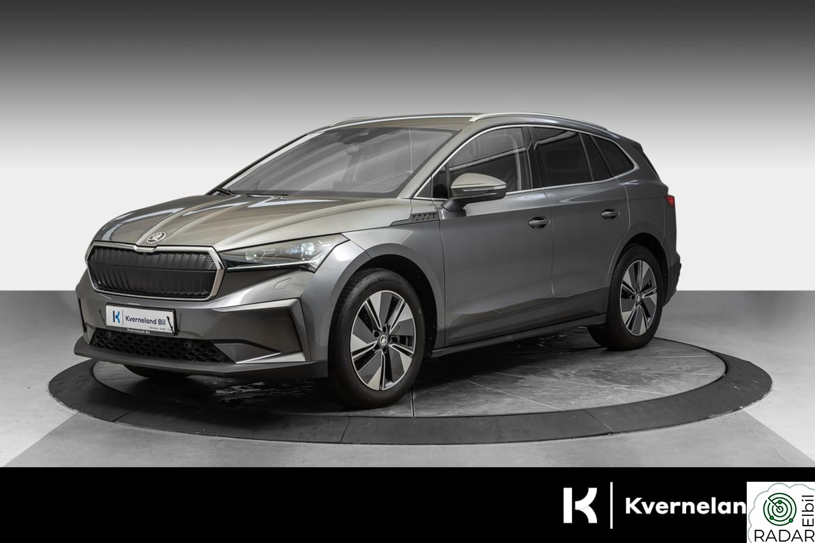 SKODA ENYAQ 80 iV80 / Matrix Beam / Krok / ACC / Memory / R. Kamera