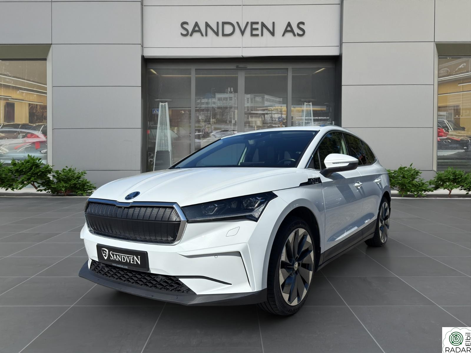 SKODA ENYAQ 80 IV80/Matrix/21"/Massasje/El.seter/Panorama/Rattvarme