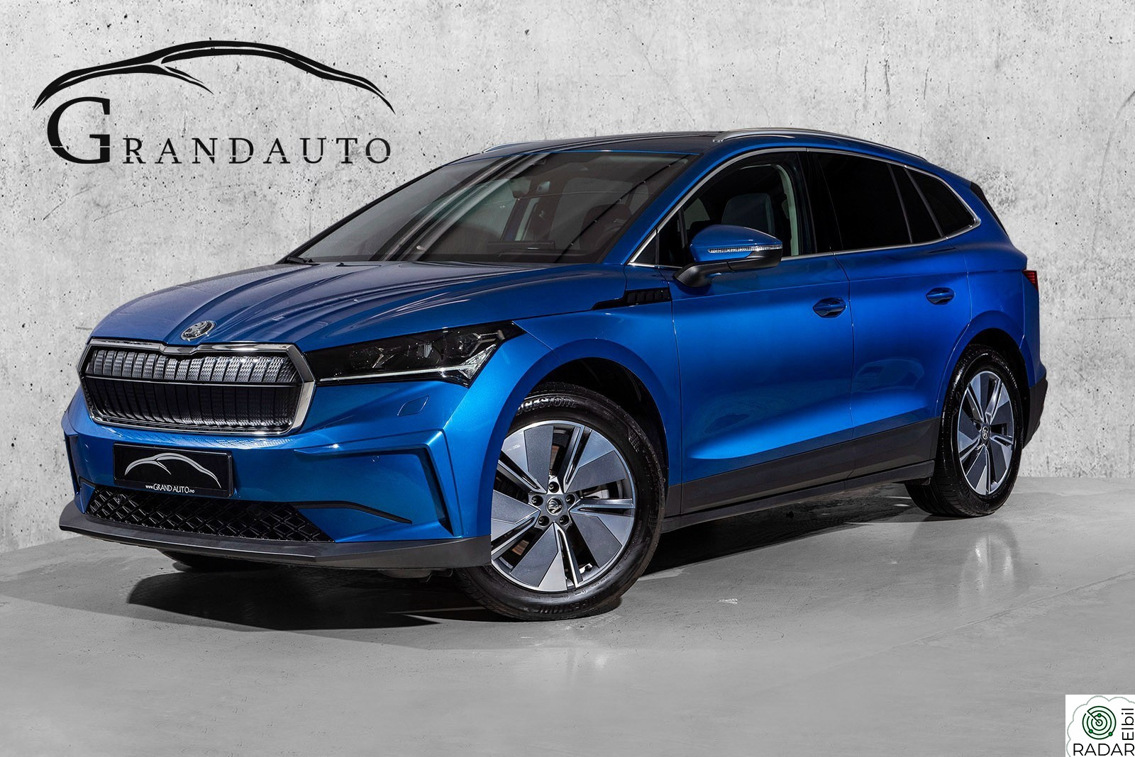 SKODA ENYAQ 80 iV 80 SUITE SKINN EL.SETER MATRIX GARDINER HENGERFESTE+