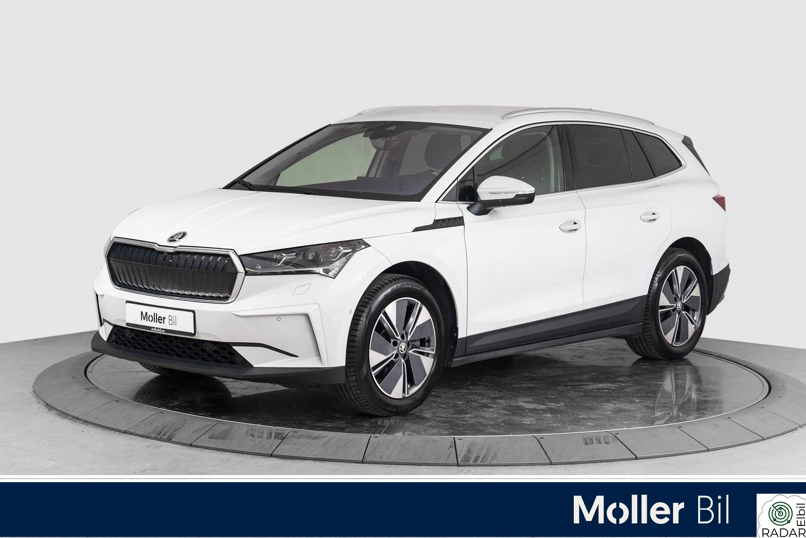 SKODA ENYAQ 80 iV 80 max - R.kam, Matrix, ACC, Krok, Kessy, Navi