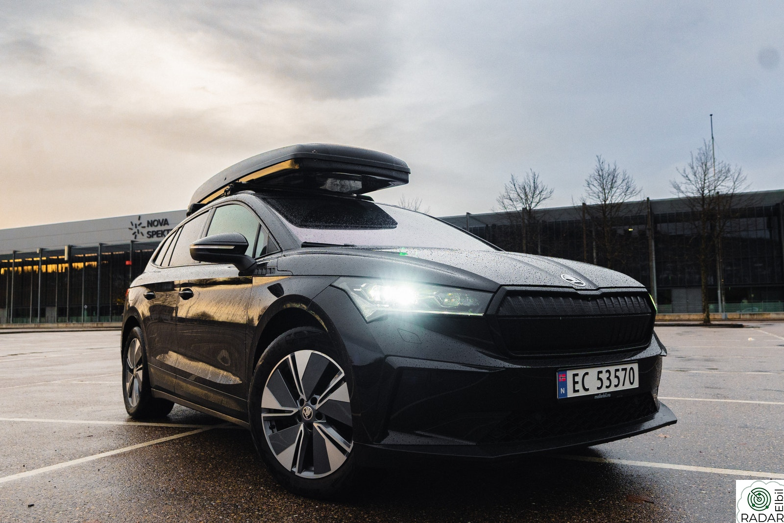 SKODA ENYAQ 80 IV80. SKINN, ACC, H.FESTE, CHROME DELETE