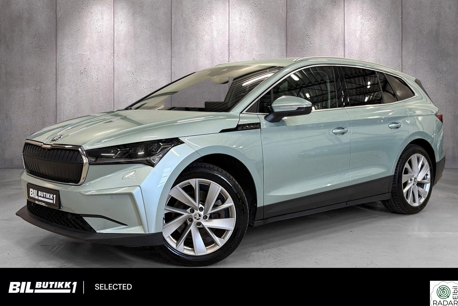 SKODA ENYAQ 80 iV80 ACC / Hengerfeste / APP / Navi / Kamera ++