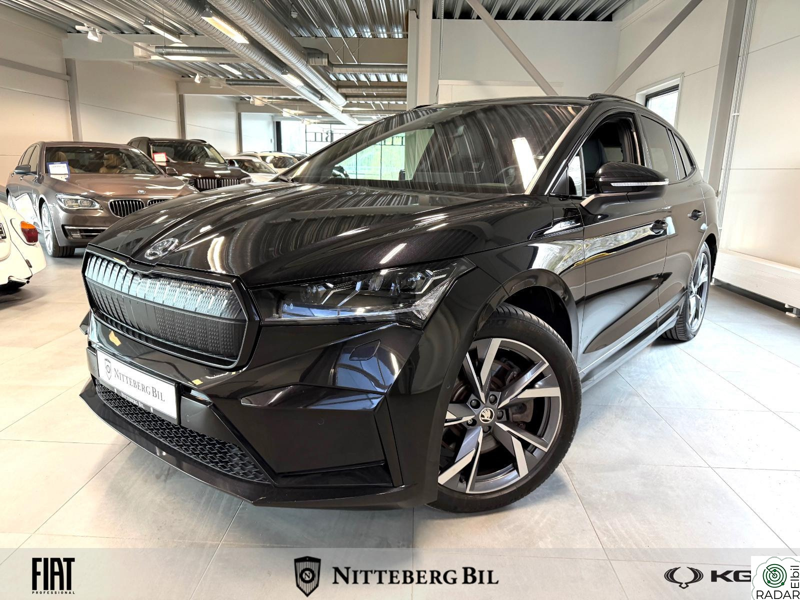 SKODA ENYAQ 80 80 525km WLTP SPORT-LINE Hengerfeste-