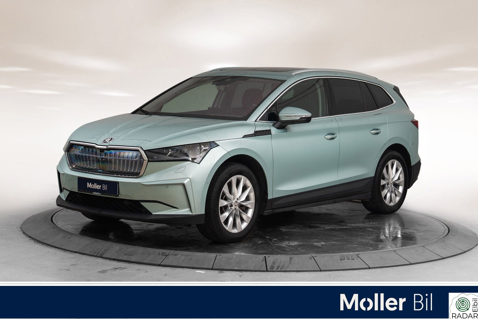 SKODA ENYAQ 80 iv 80 Ultra - R.Kam, HUD, Pano, Krok, Matrix